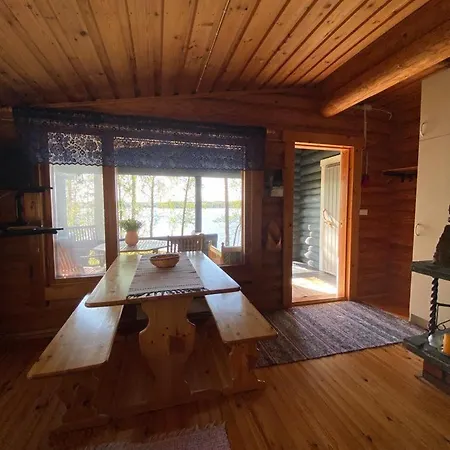 Loma-autio Konkkeli Chalet